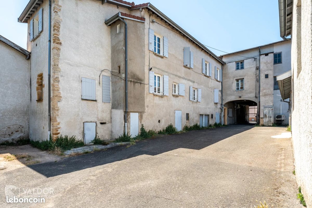 Appartement 5 pièces 82 m² · à Villefranche-sur-Saône · 82 m² · 178 000 €