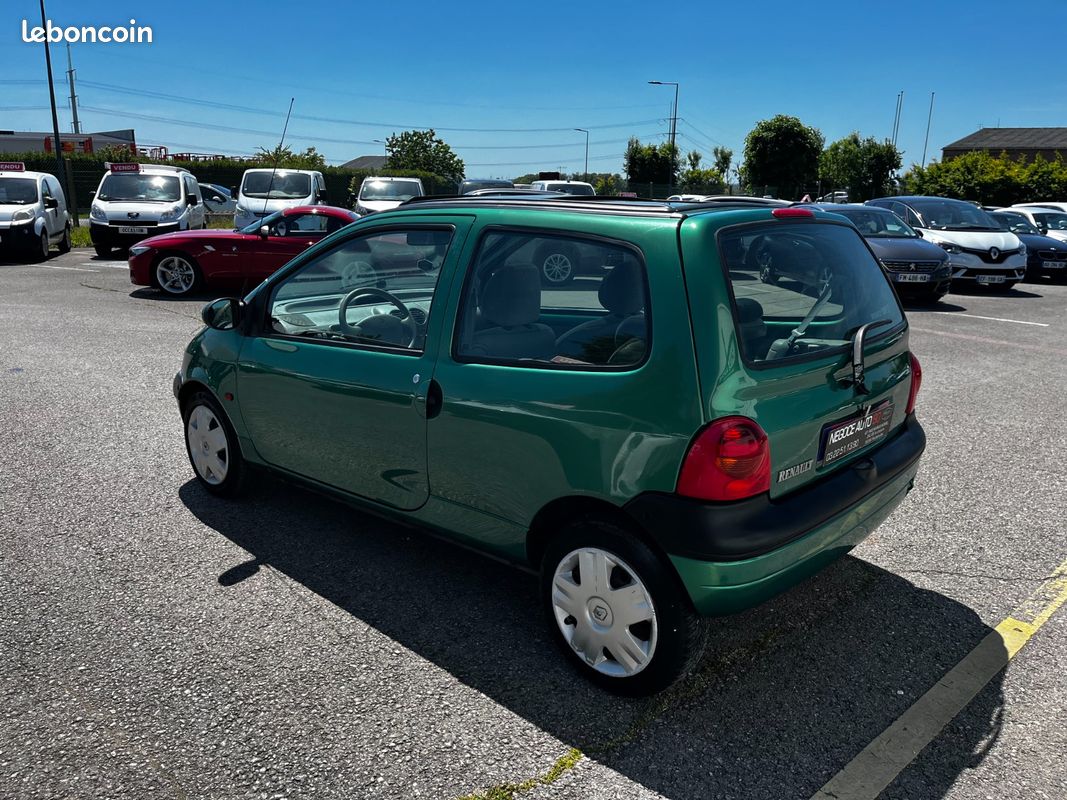 RENAULT TWINGO 1.2i 16V Expression Quickshift 11/2001 89800KMS BOITE AUTOMATIQUE TOIT PANORAMIQUE (image 5)