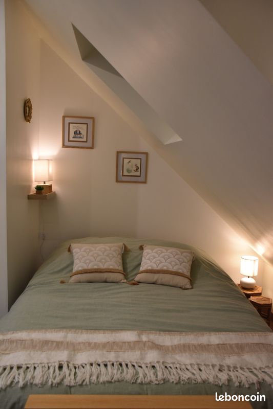 Appartement meublé n°2, 1er étage, moderne, au calme (image 3)