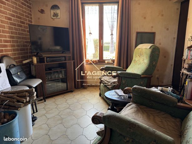 https://img.leboncoin.fr/api/v1/lbcpb1/images/8c/8e/5f/8c8e5f9b93cf118e60b6c539aa09467481d49ba1.jpg?rule=ad-image