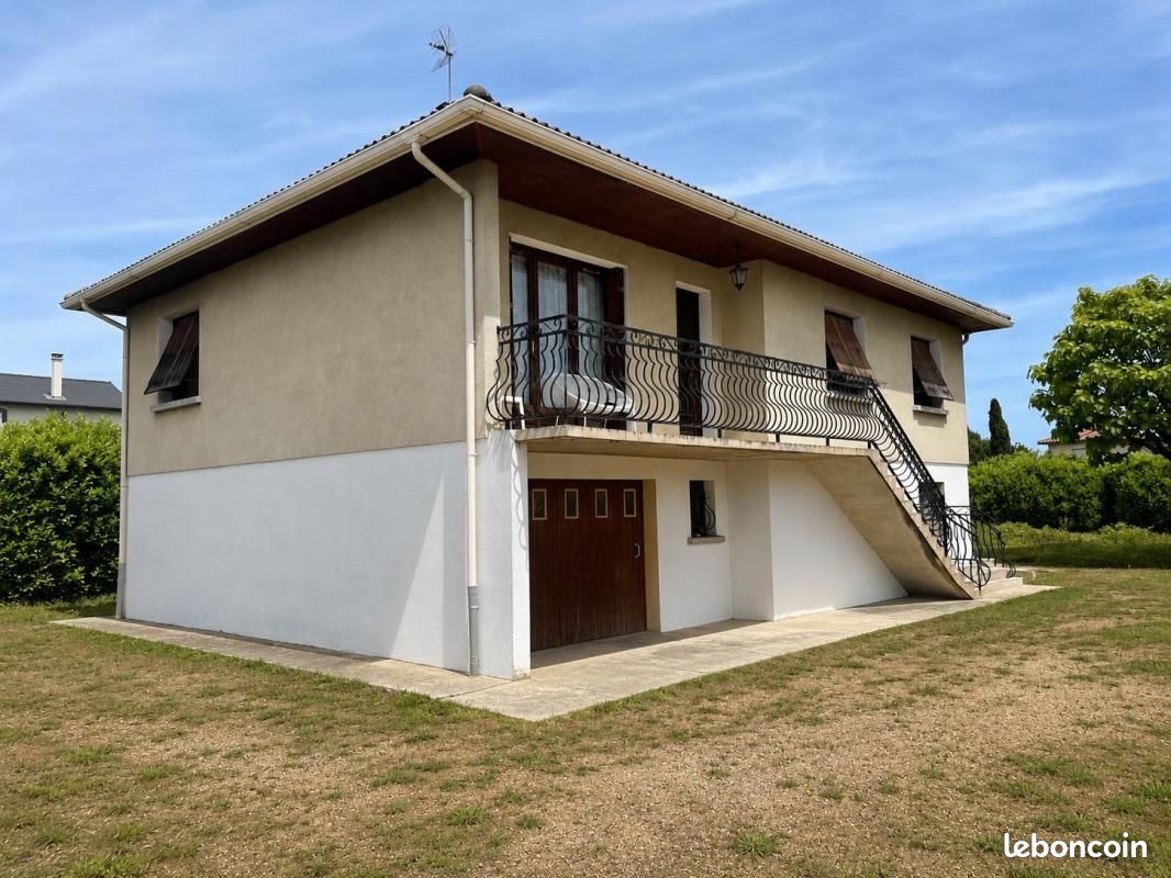 Maison 4 pièces 90 m² · à Décines-Charpieu · 90 m² · 399 000 €