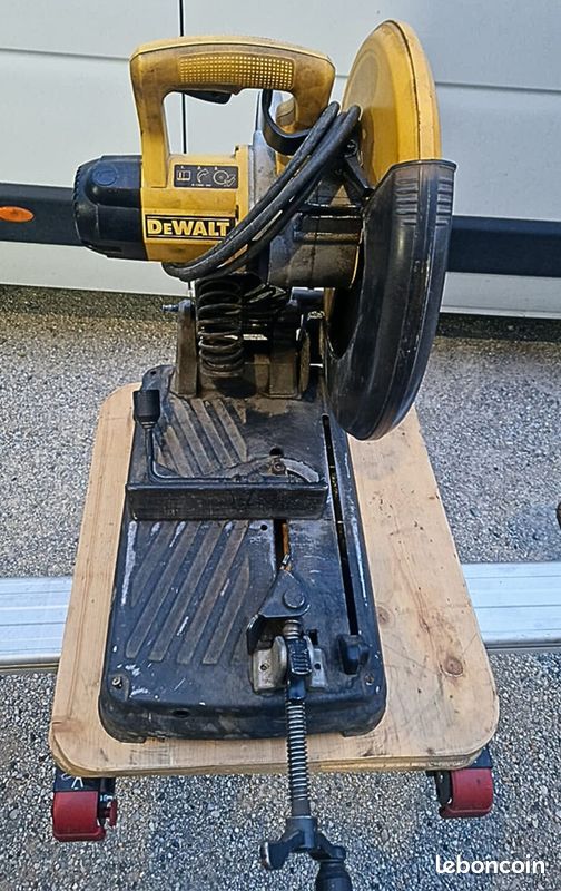 Tronçonneuse à métaux Dewalt (image 2)