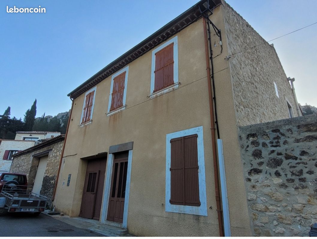 Maison 7 pièces 175 m² · à Roquefort-des-Corbières · 175 m² · 199 000 €