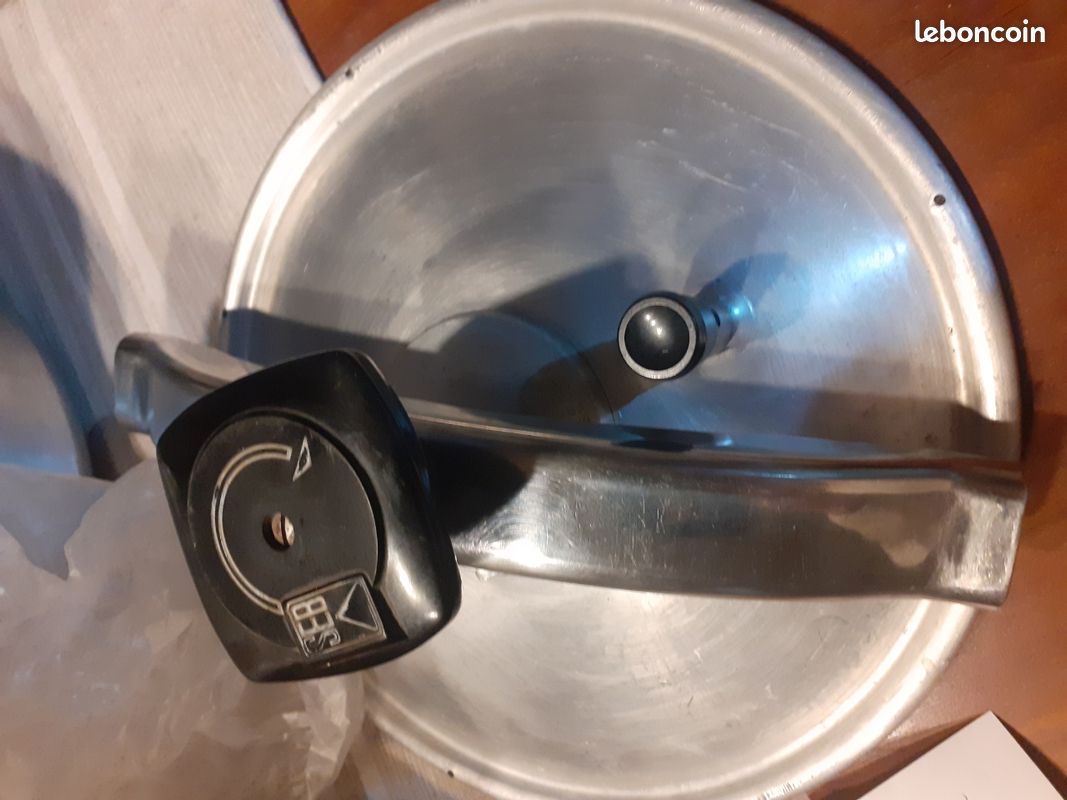 D8) ANCIENNE COCOTTE Minute Seb 8 Litres En Aluminium Vintage EUR 65