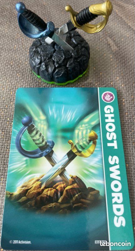 Figurine Skylanders Spyro's Adventure – Ghost Swords (Activision)