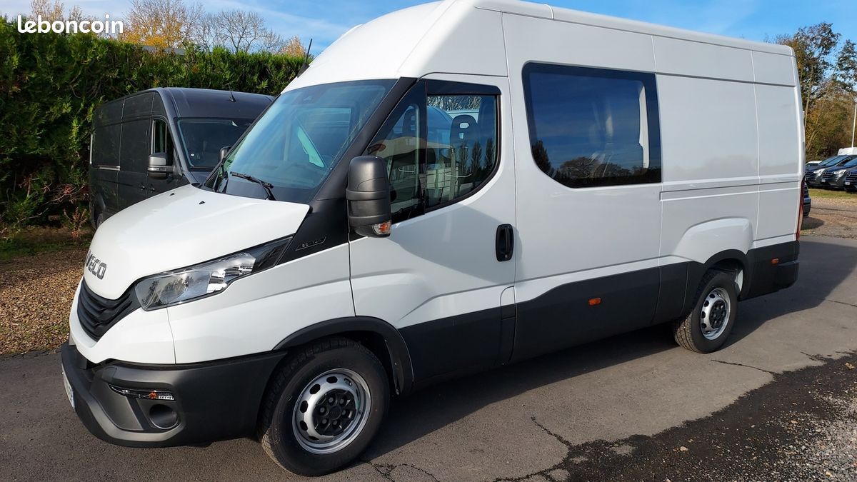 Iveco DAILY 35S FG 7 PLACES 35S14 2.3 V12 (image 14)