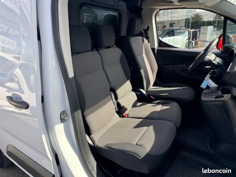 Toyota PROACE CITY Electric Medium 50 kWh Dynamic RC23 + Galerie (image 12)