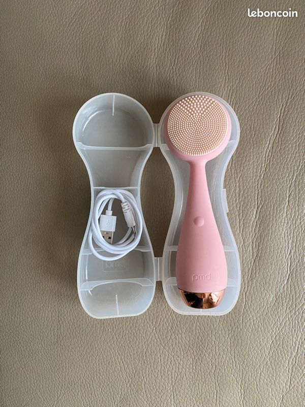 Brosse nettoyante visage PMD clean pro quartz rose (image 1)