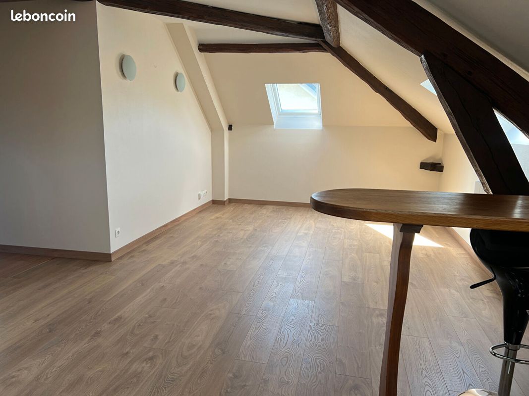Appartement 3 pièces 42 m² · à La Ferté-Alais · 42 m² · 899 €/mois