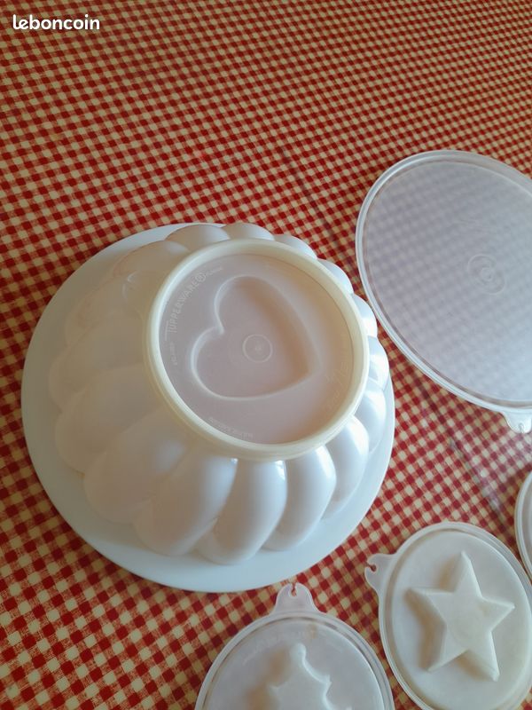 TUPPERWARE MOULE À Charlotte Plat Service 4 Fonds 6 Pièces 20 cm Blanc EUR 9,90 - FR