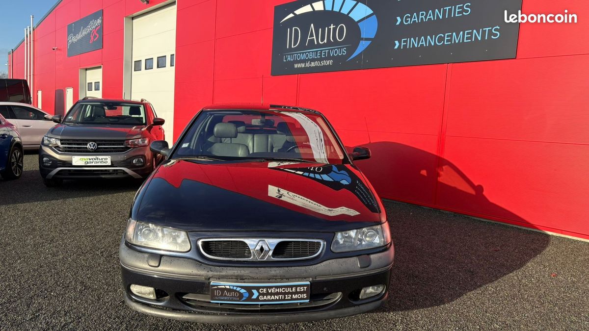 Renault SAFRANE 3.0 V6 24V 190 CV INITIALE PARIS - GARANTIE 12 MOIS (image 2)