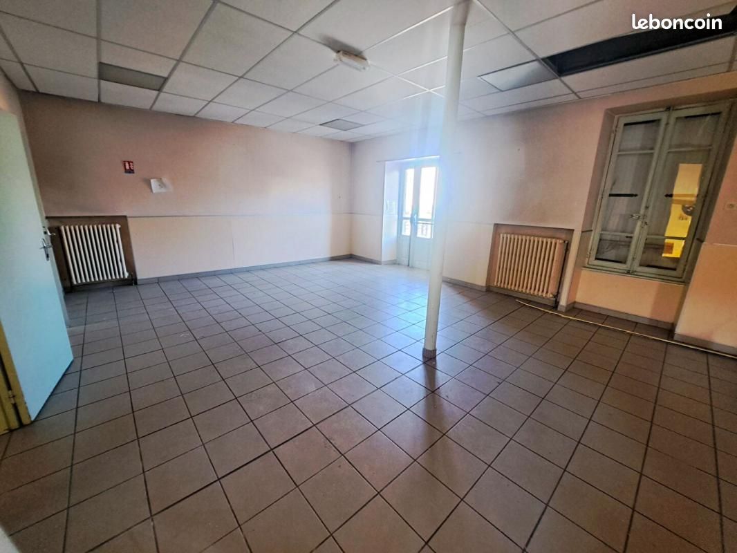 Appartement 3 pièces 67 m² · à Tournon-sur-Rhône · 67 m² · 118 560 €