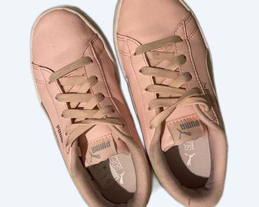 Baskets Roses PUMA Taille 34 Chaussures