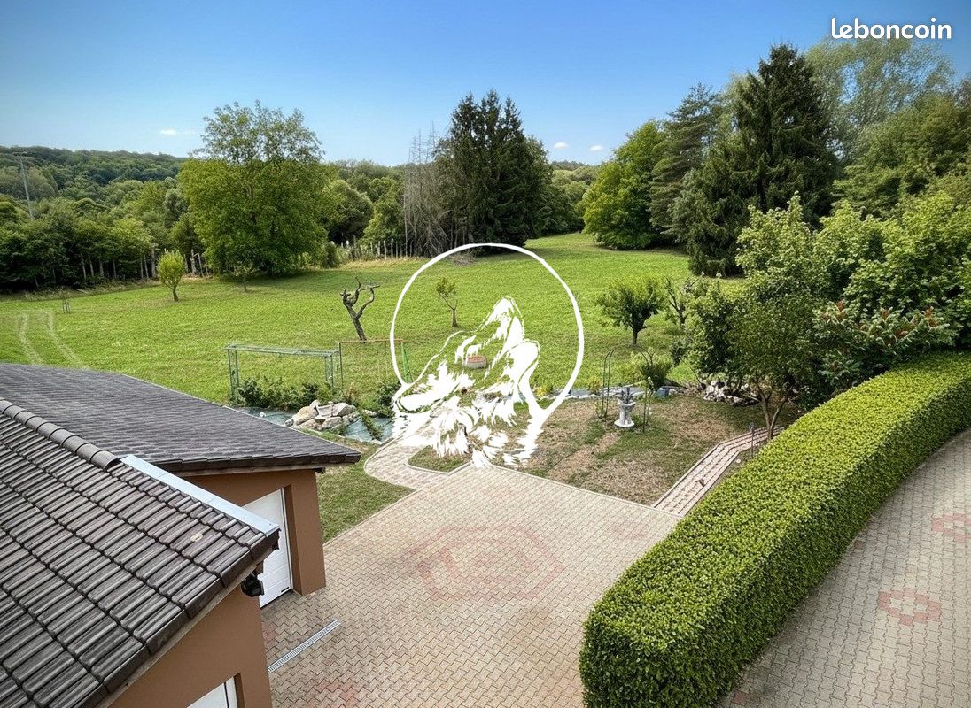 Maison 9 pièces 241 m² · à Loupershouse · 241 m² · 199 000 €