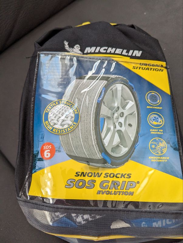 Chaine neige Michelin chaussette SOS Grip - 215 / 50 R 17