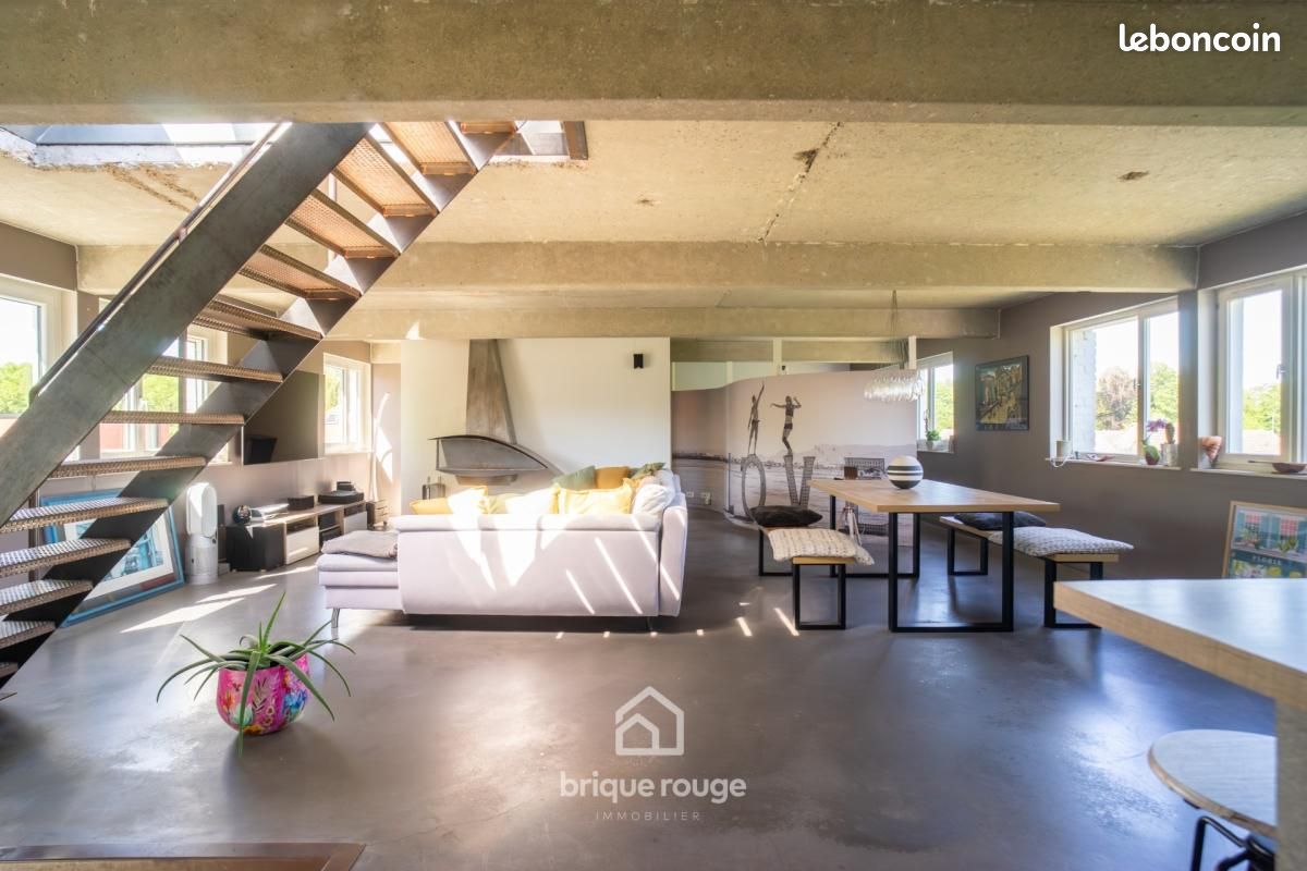 Appartement 3 pièces 127 m² · à Loos · 127 m² · 355 000 €