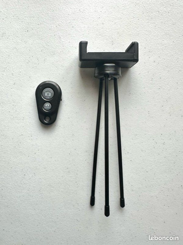 Ring light avec trépied et télécommande (image 7)