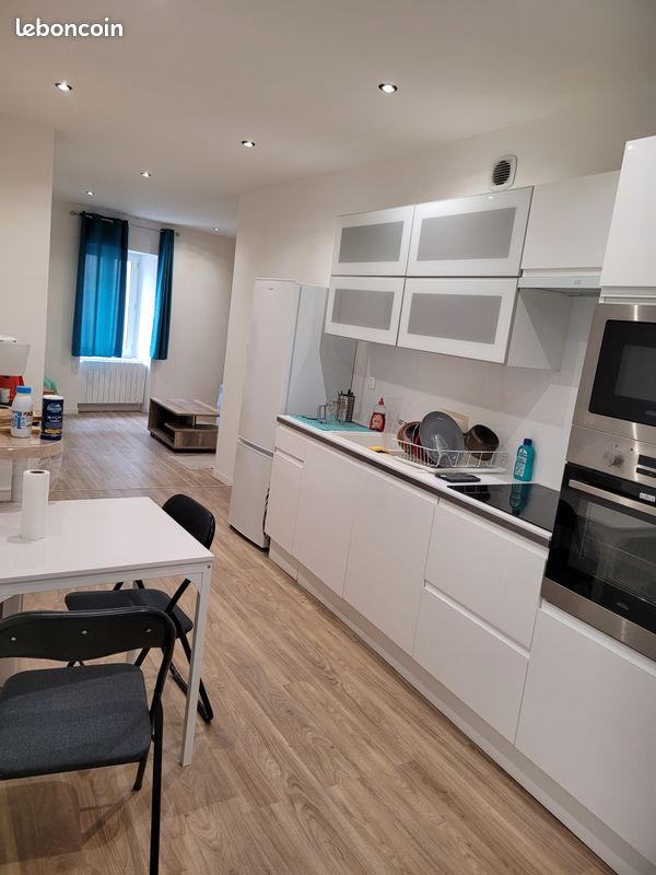 Appartement 1 pièce 37 m² · à Vic-le-Comte · 37 m² · 520 €/mois