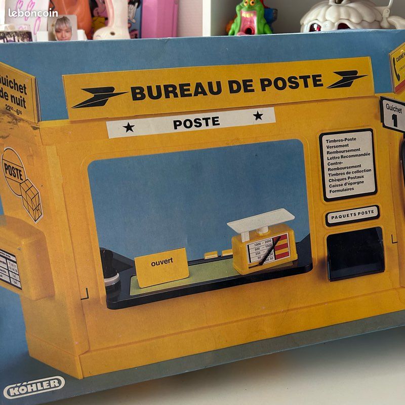 Jouet Ancien : Bureau De Poste En Carton Et Bois Peint - Vintage