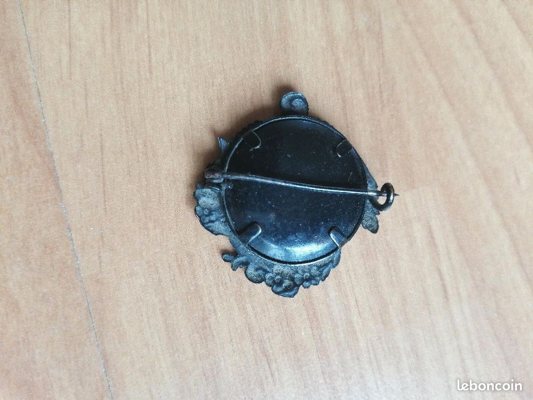 2 Broches Porte-Photo Début Des Années 1900 - Bijoux Vintage D'Occasion