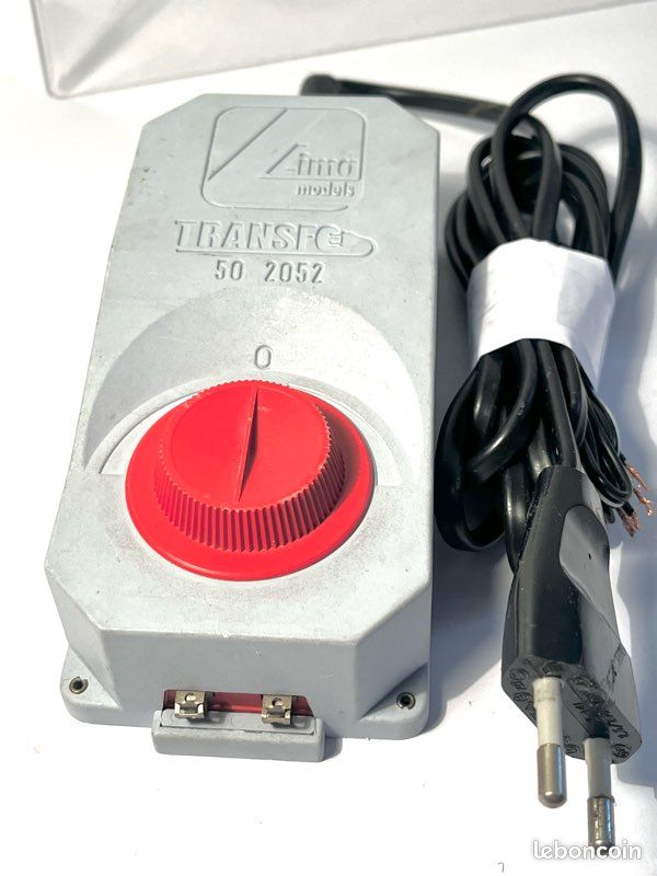 Transformateur type 50 2052 pour trains HO 1/87 trains LIMA (image 1)