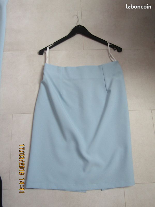 Ensemble 3 pièces jupe/pantalon/veste T42 (image 2)