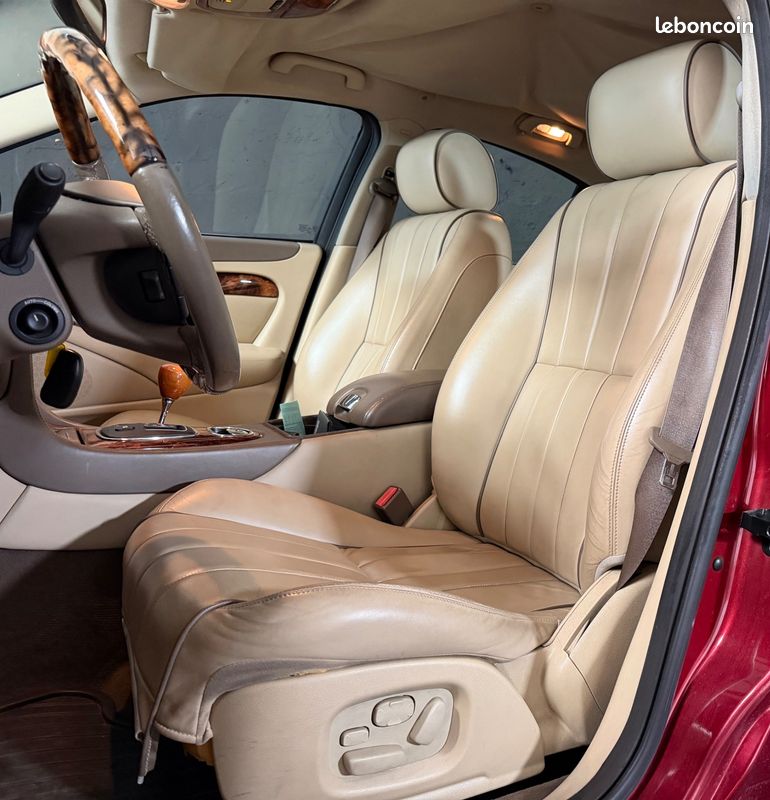 JAGUAR S-TYPE 2.7 D 205 LUXURY BVa (image 4)