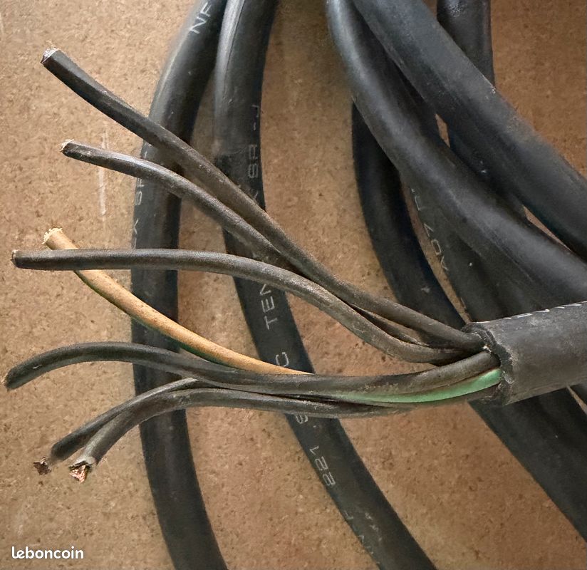 CABLE ELECTRIQUE A07 RNF 7x1,5 (image 2)