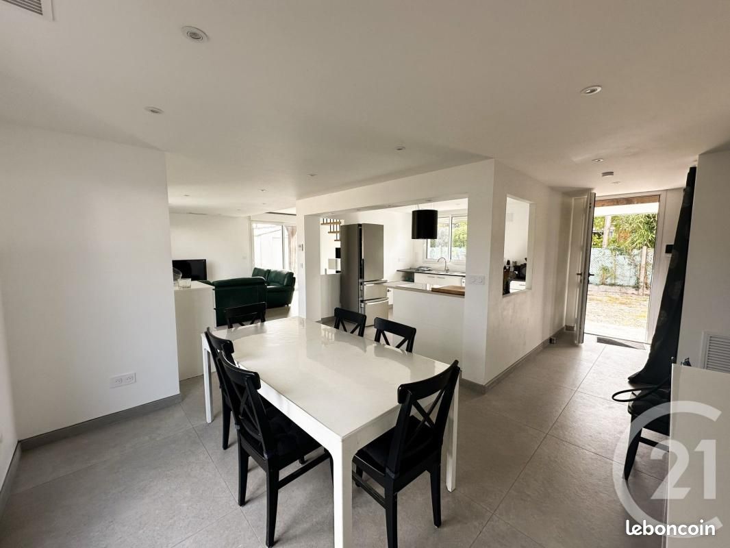 Maison 7 pièces 109 m² · à Saint-Médard-en-Jalles · 109 m² · 1 650 €