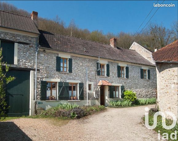 Propriété 8 pièces 260 m²