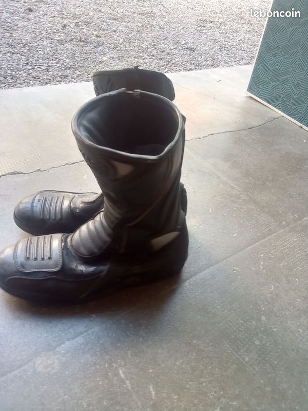 Bottes moto homme taille 45 (image 2)