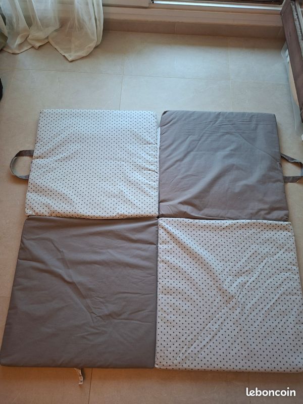 Tapis d'éveil 120x120 (image 1)