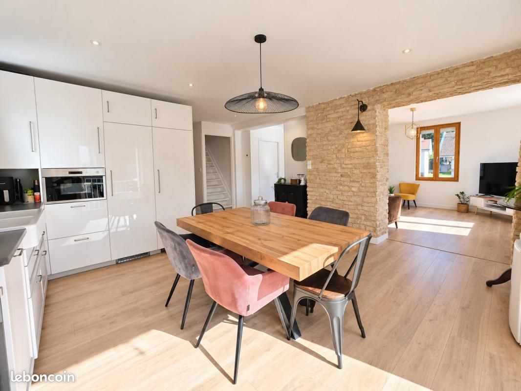 Maison 5 pièces 166 m² · à Saint-Jean-en-Royans · 166 m² · 278 000 €