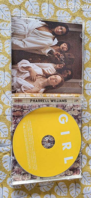 CD Pharrel Williams (image 2)