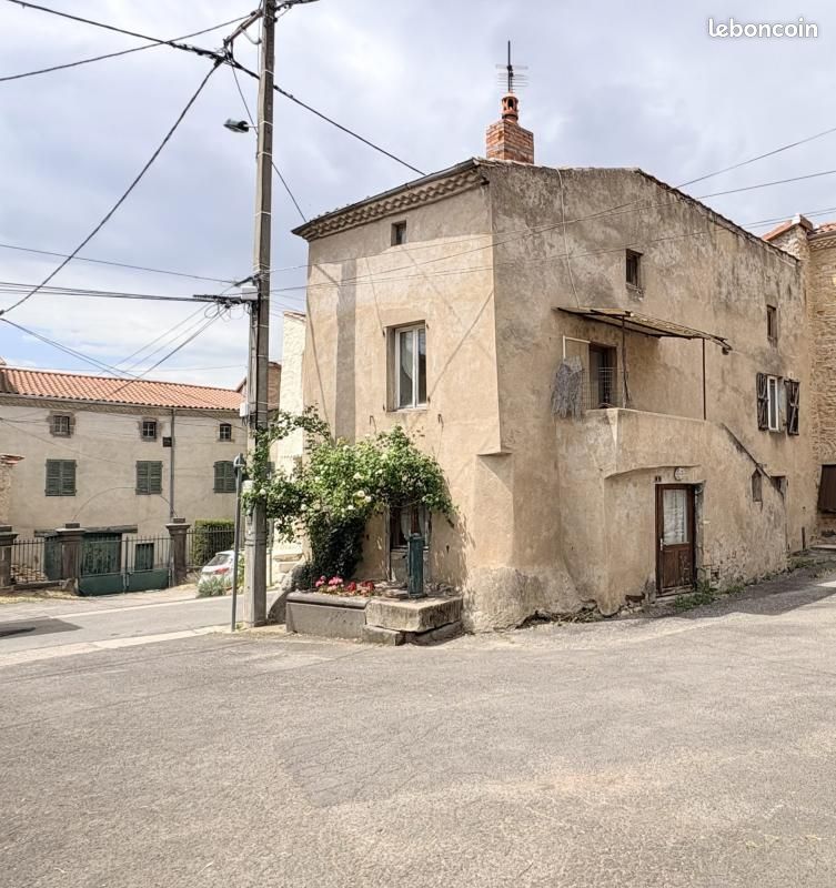 Maison 4 pièces 81 m² · à Lamontgie · 81 m² · 32 000 €