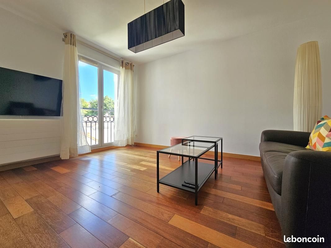 Appartement 2 pièces 44 m² · à Vanves · 44 m² · 1 405 €/mois