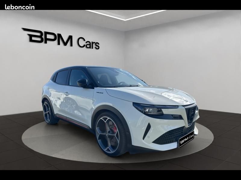 Alfa romeo Junior Elettrica 280ch Veloce (image 3)