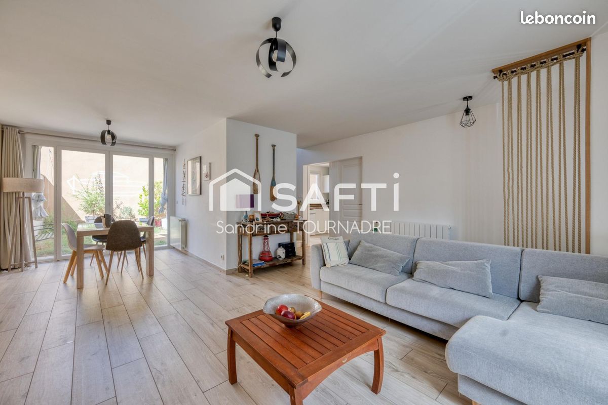 Maison 4 pièces 100 m² · à Bordeaux · 100 m² · 550 000 €