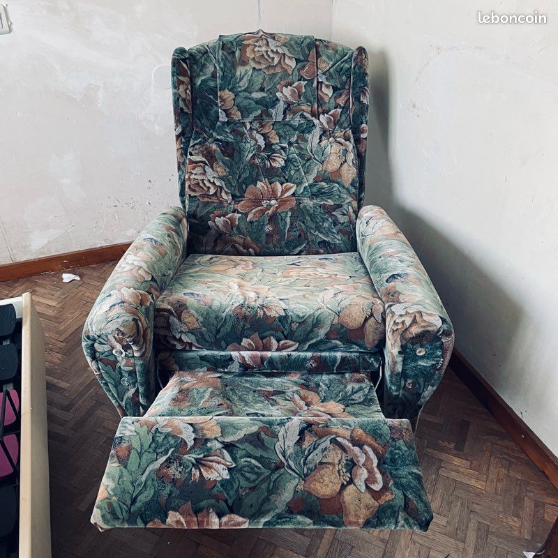 Fauteuil tissus (image 3)