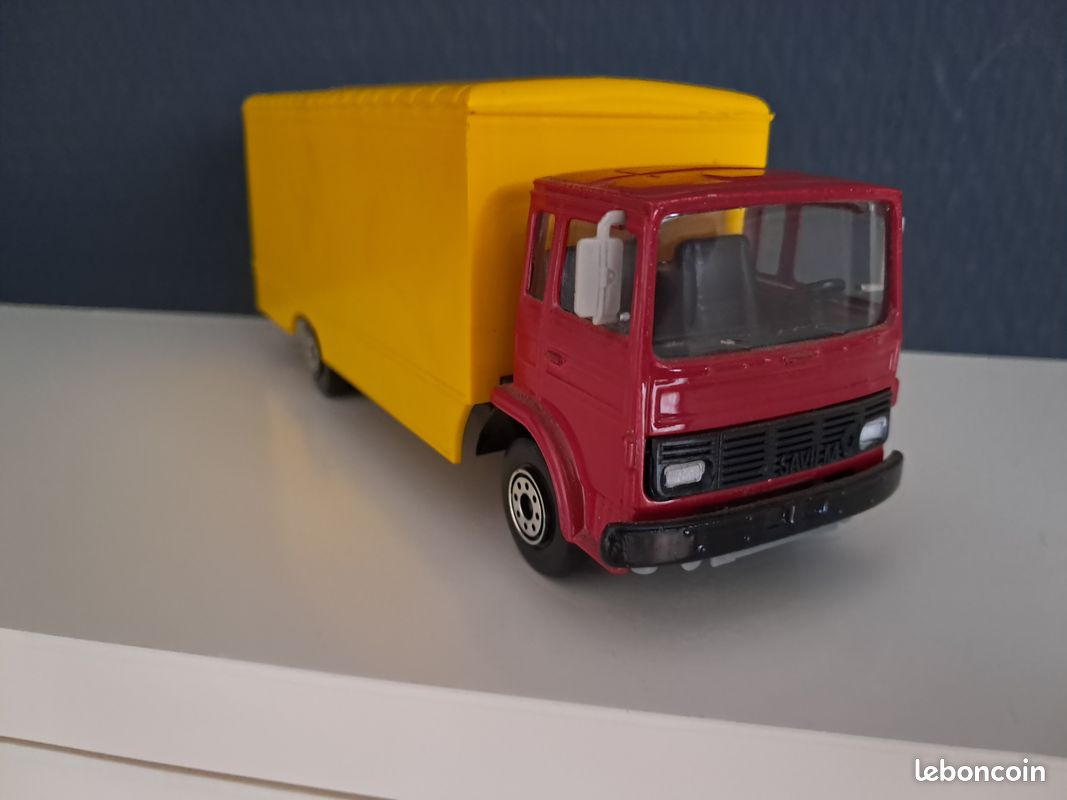 Norev saviem camion brasserie et citerne à lait • EUR 42,00