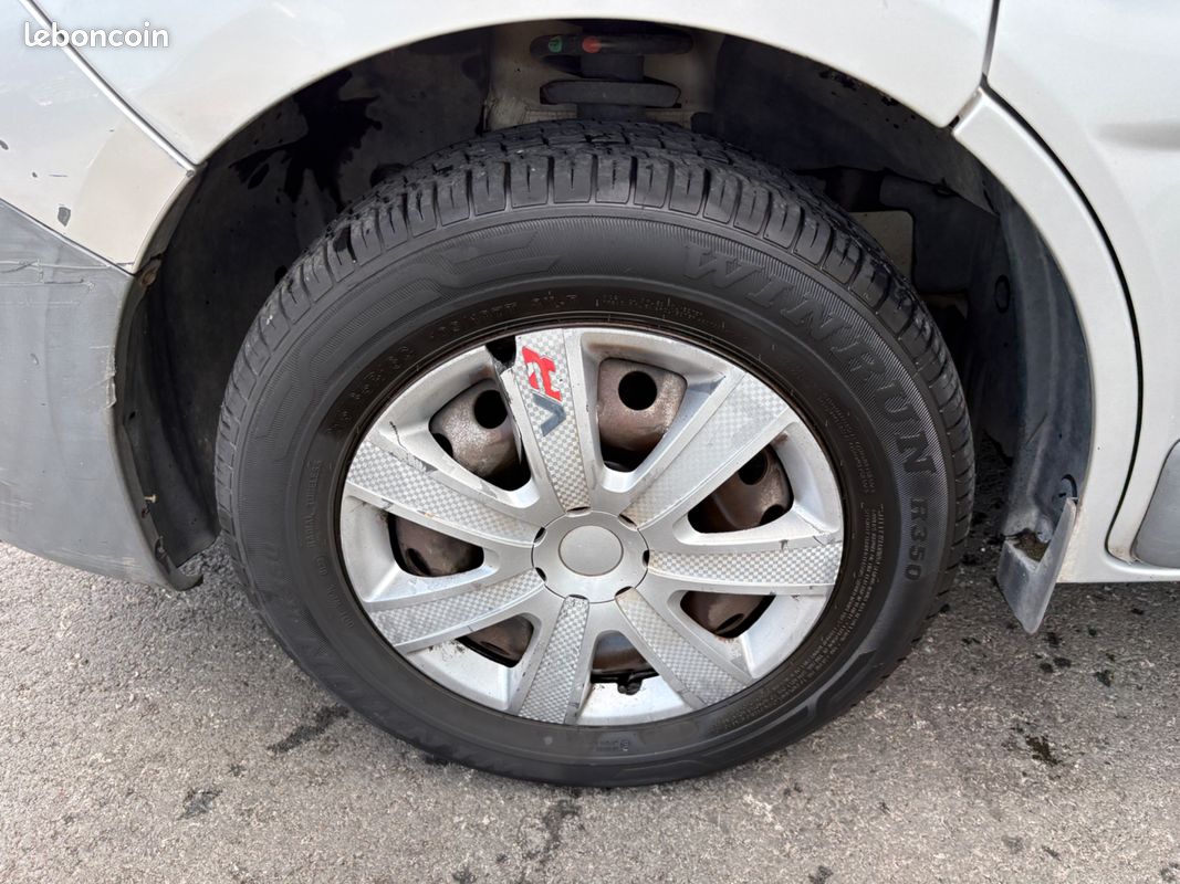 OPEL Vivaro Combi 2.0 D 90ch C1 Pack Clim - 2011 - 209 248 km (image 17)