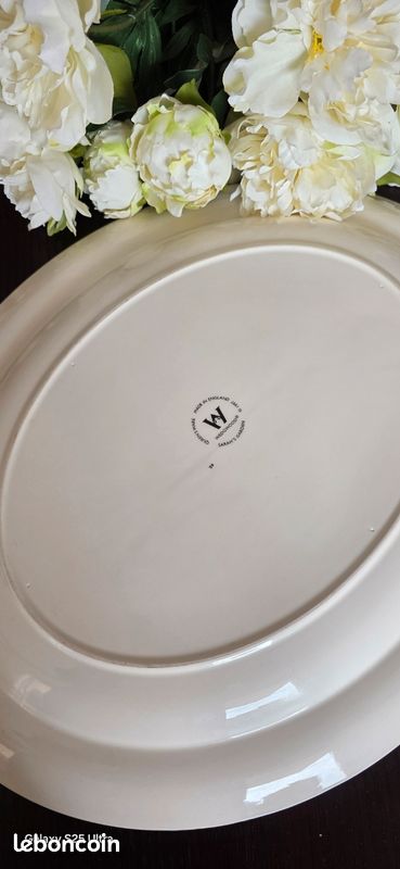 Grand plat Sarah's Garden Wedgwood (image 2)