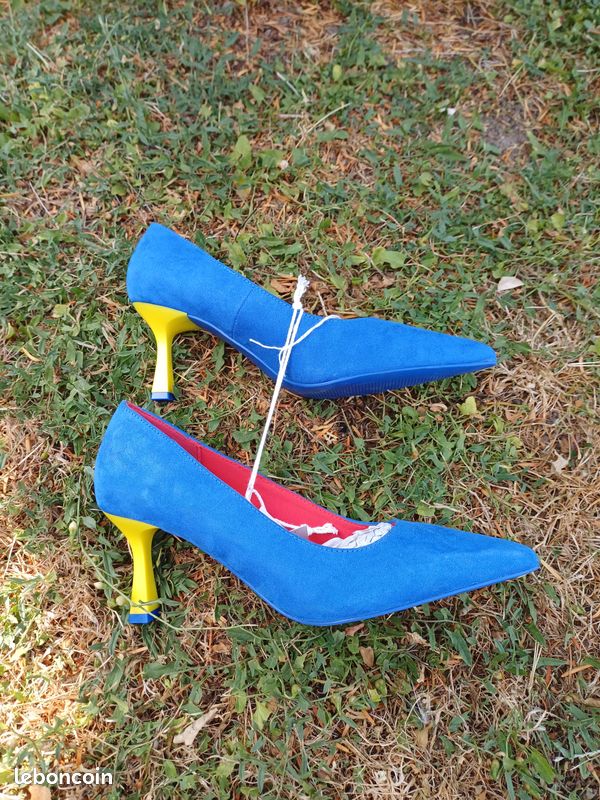 Paire de chaussures Lidl série limitée bleue (image 3)