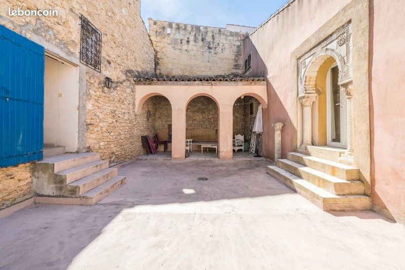 Maison 7 pièces 265 m² · à Saint-Pargoire · 265 m² · 194 500 €