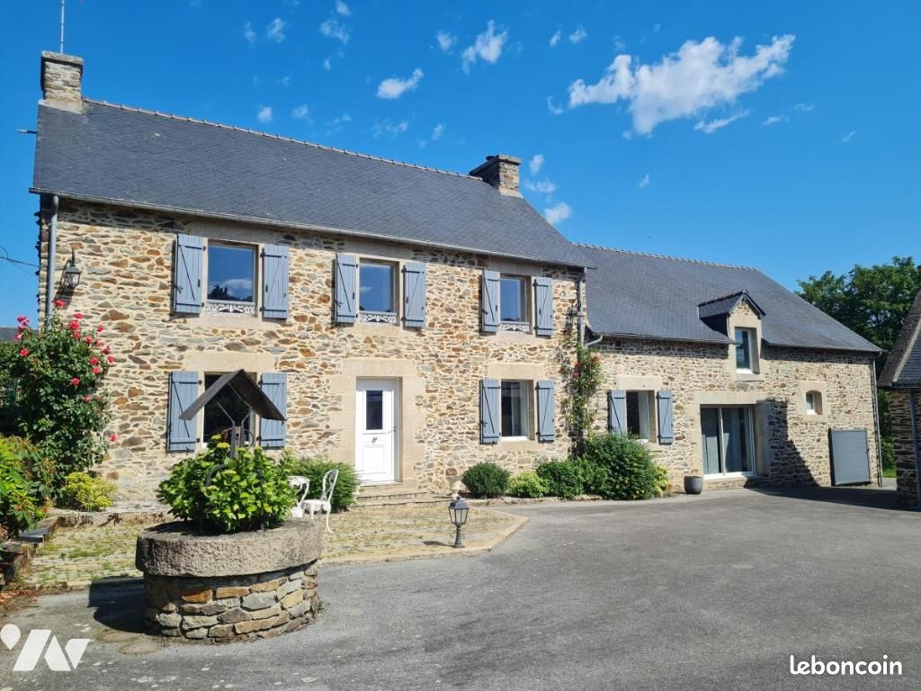 Maison 7 pièces 230 m² · à Rohan · 230 m² · 485 000 €
