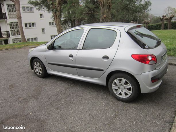 Peugeot 206 2011