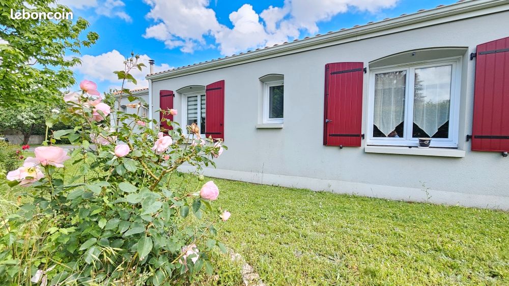 Maison 6 pièces 140 m² · à Saint-Maxire · 140 m² · 258 000 €