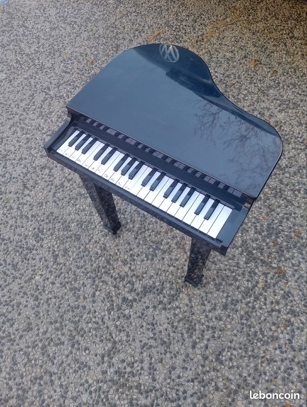Piano enfant (image 1)