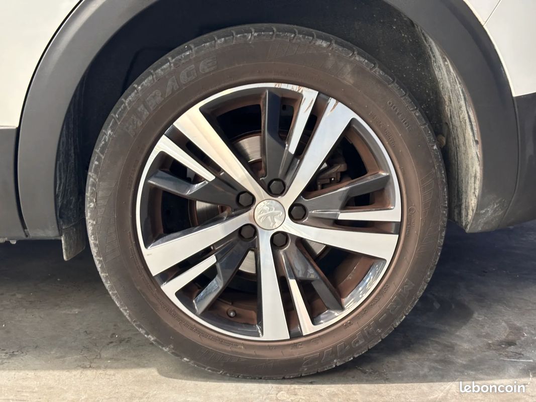 PEUGEOT 5008 1.5 HDI 130 GT Line - 7 places - GARANTIE 12 MOIS - 2018 - Boîte auto - Suivi complet (image 26)