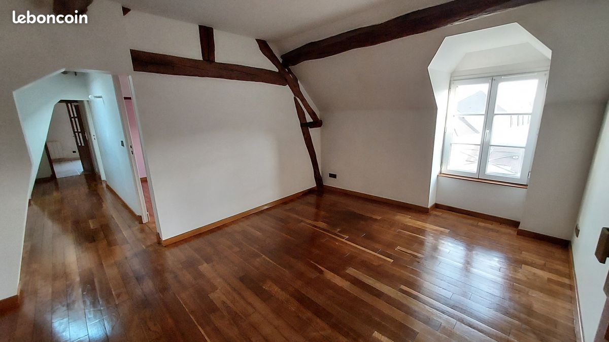 Appartement 2 pièces 46 m² · à Luzarches · 46 m² · 882 €